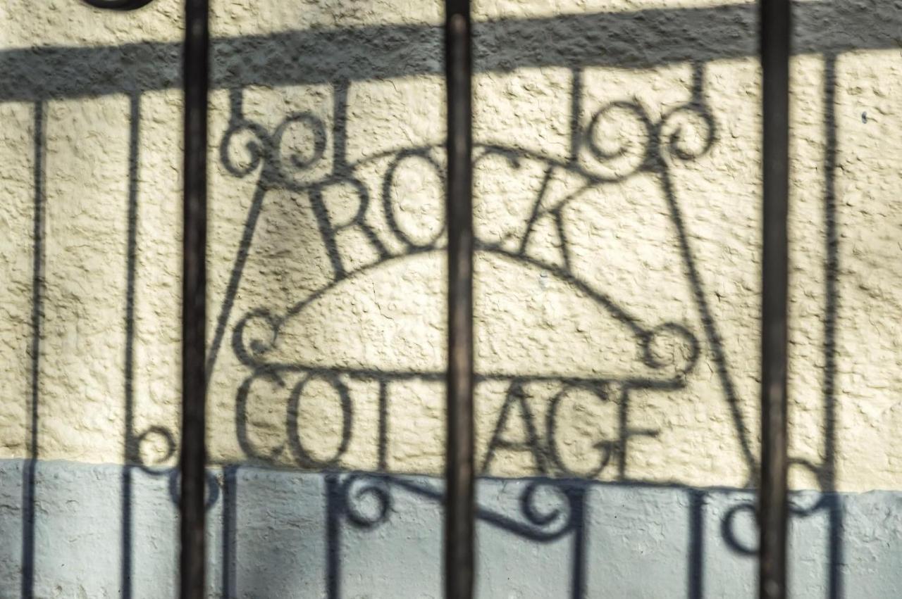 Rock Cottage - 3 Bedroom Holiday Home - Fishguard Exterior foto